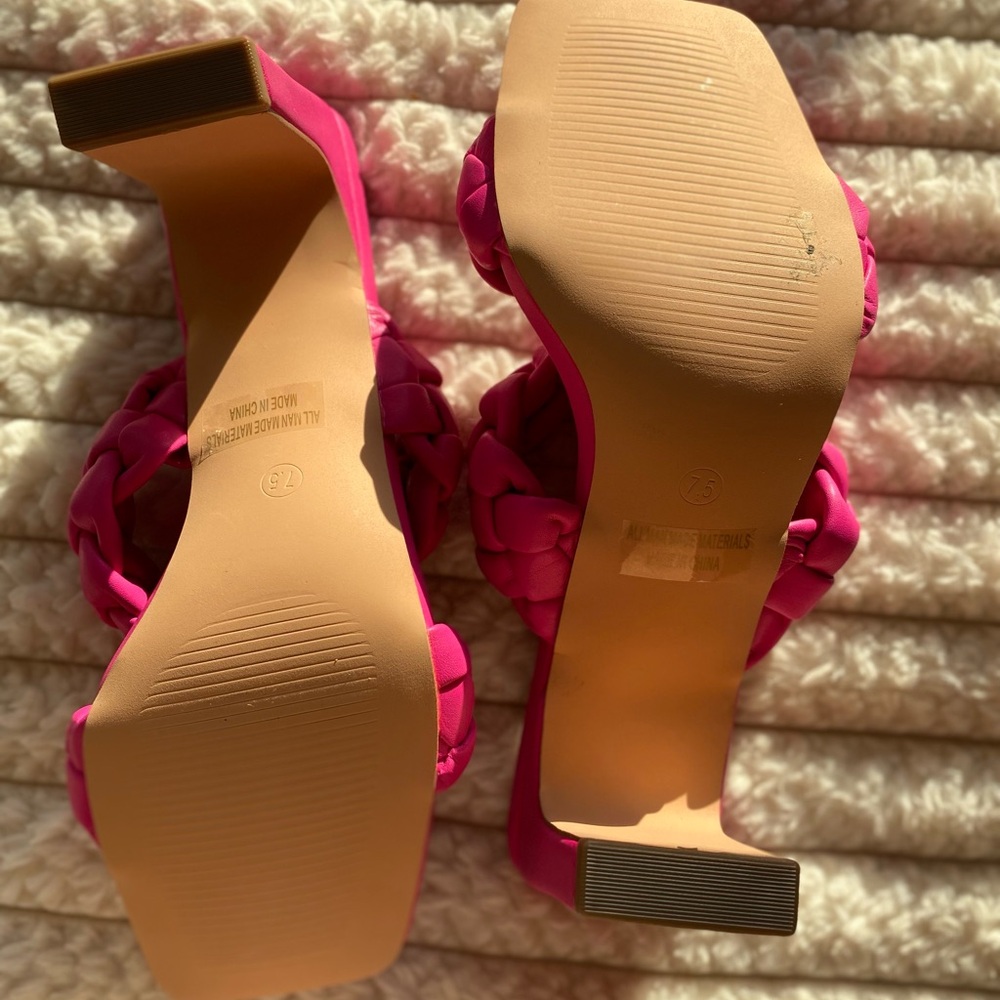 NWOT Pink Braided Women's High Heel Sandals- Block Heel - Picture 4 of 7